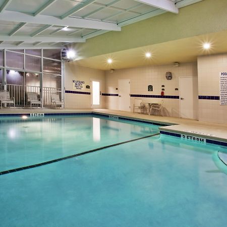 Holiday Inn Brunswick I-95 Ngoại thất bức ảnh
