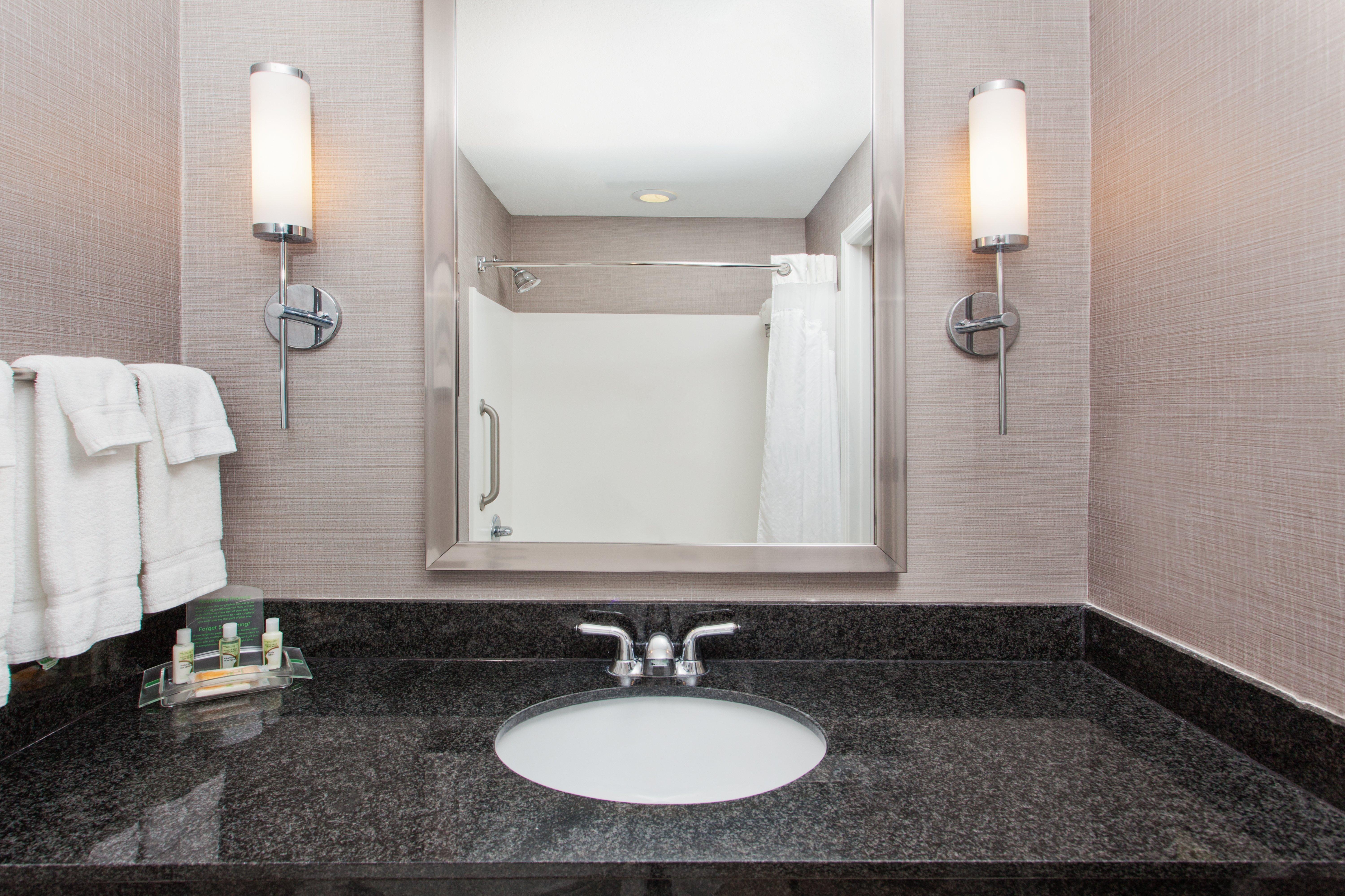 Holiday Inn Brunswick I-95 Ngoại thất bức ảnh