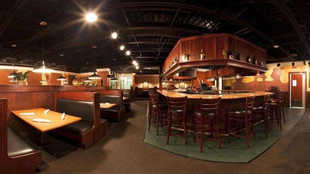 Holiday Inn Brunswick I-95 Ngoại thất bức ảnh